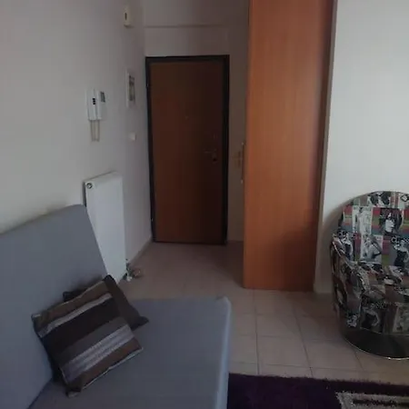 Shiny Studio House Near To Sea 2 דירה *